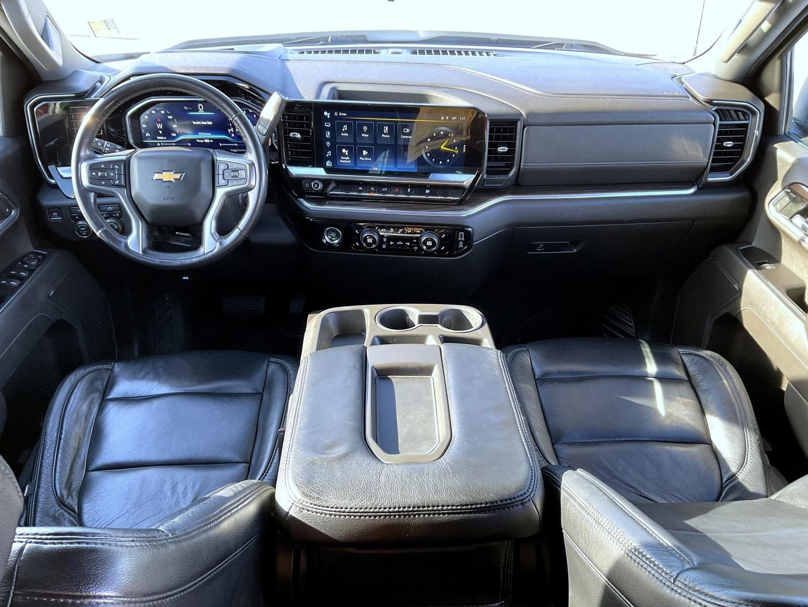 Used 2022 Chevrolet Silverado 1500 LT AWD/4WD image 13