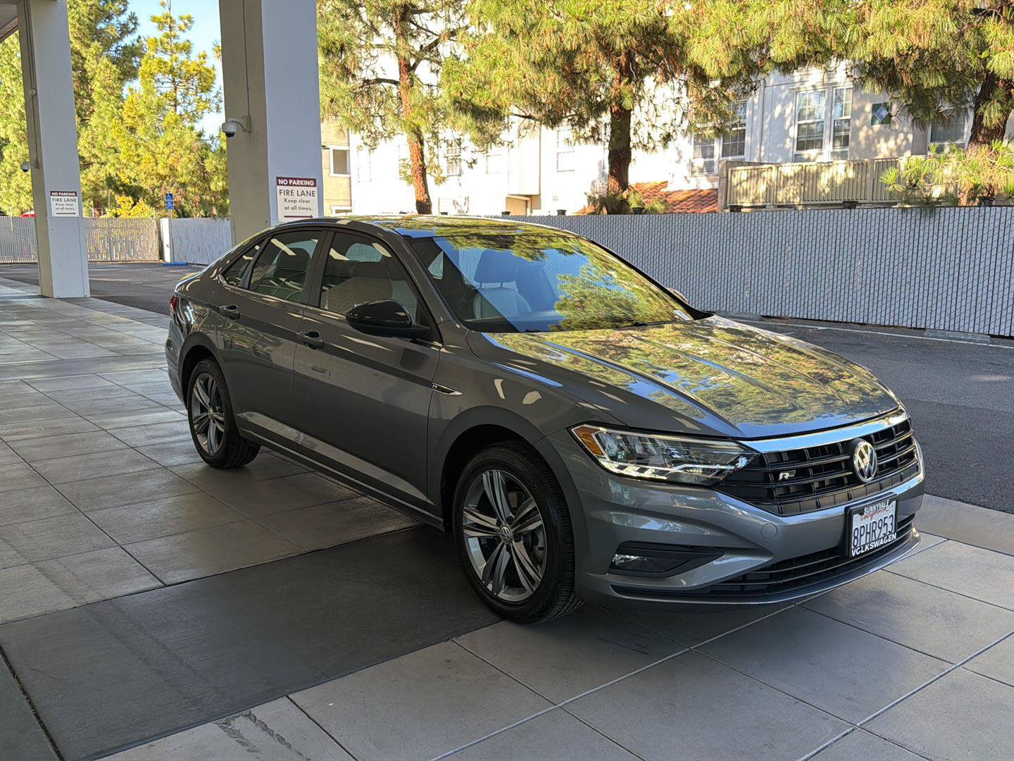 Used 2019 Volkswagen Jetta R-Line FWD image 7