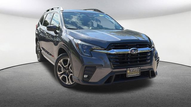 Used 2023 Subaru Ascent Limited AWD/4WD image 2