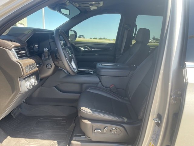Used 2023 GMC Yukon Denali image 22