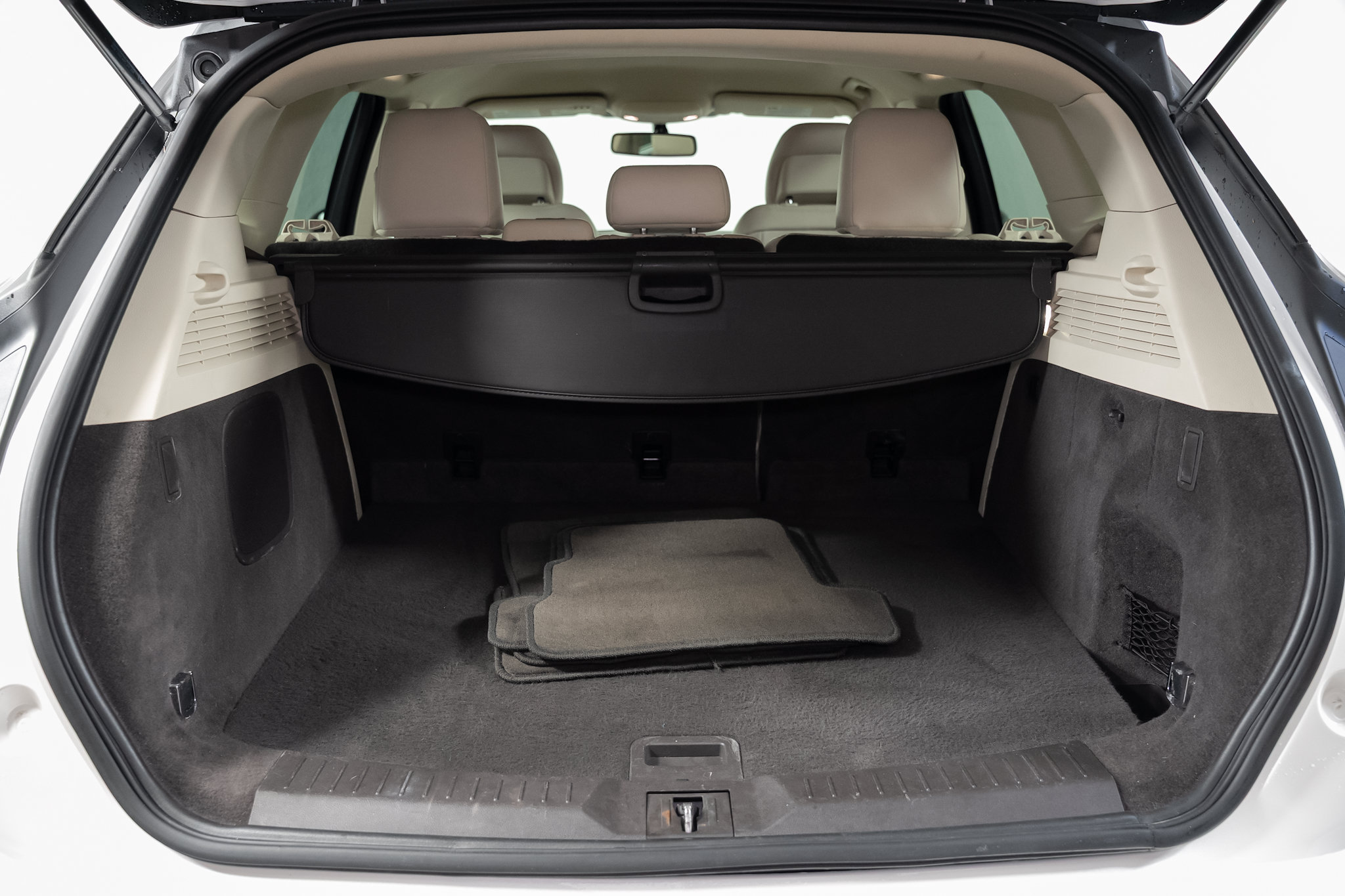 Used 2015 Lincoln MKC FWD w/ Equipment Group 101A Select image 38