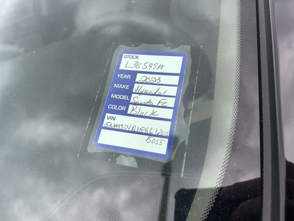 Used 2023 Hyundai Santa Fe SEL image 11