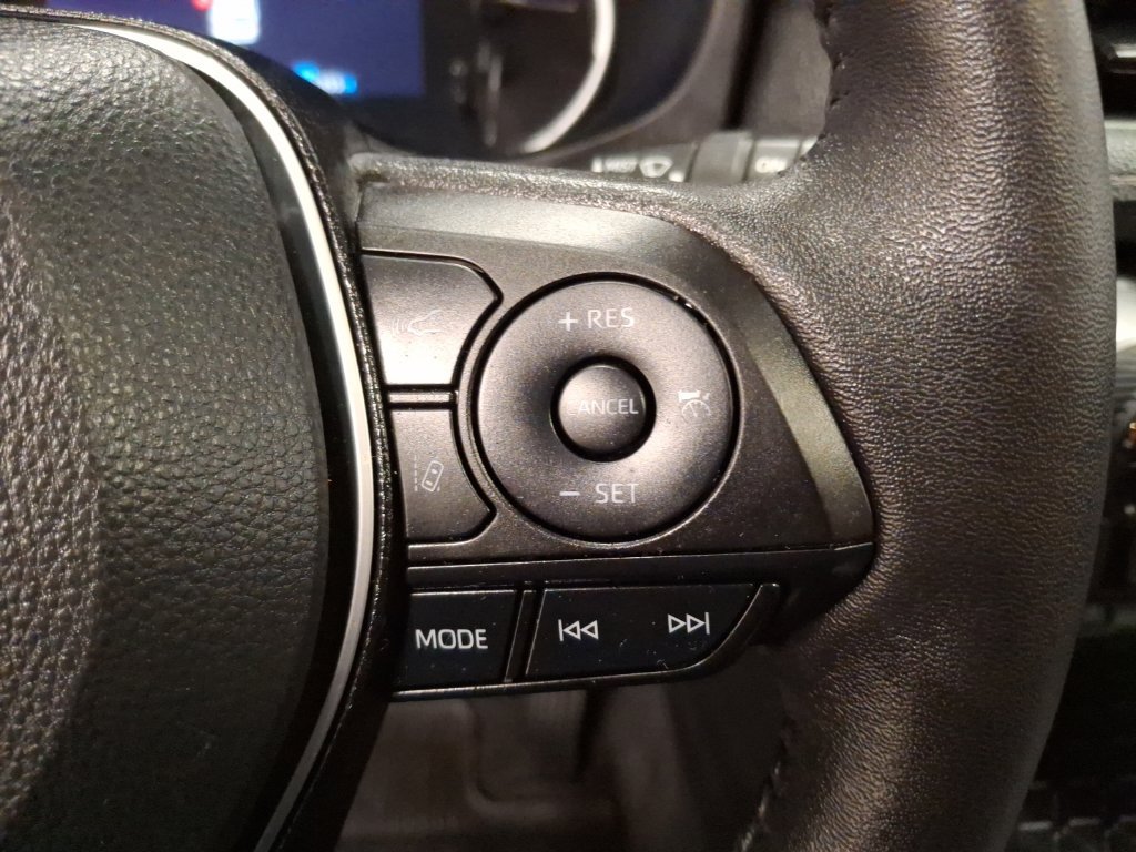 Used 2023 Toyota RAV4 XLE w/ Convenience Package AWD/4WD image 21