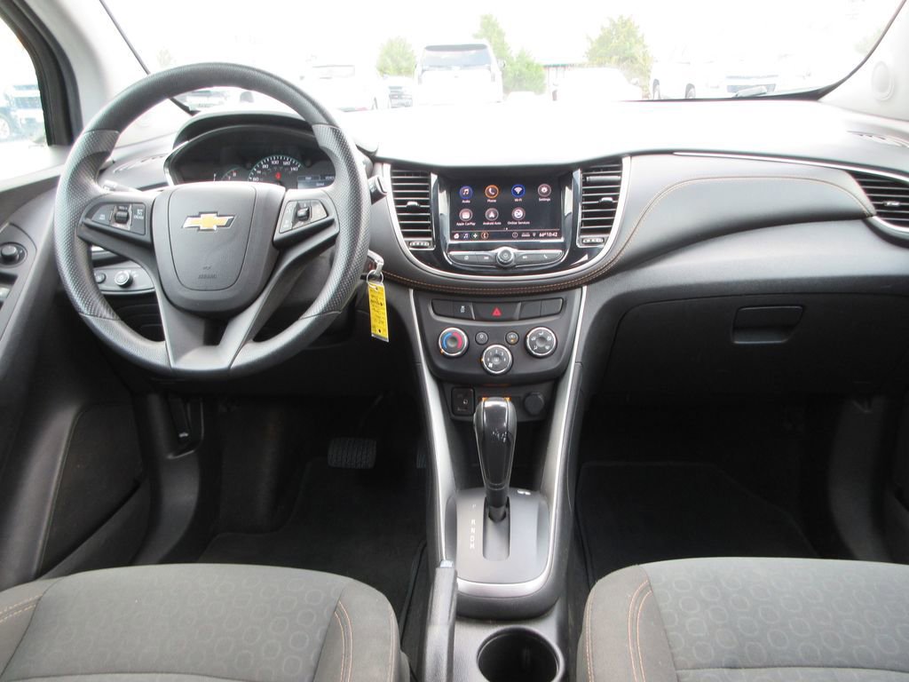 Certified 2021 Chevrolet Trax LS w/ Tint and Cruise Package image 15