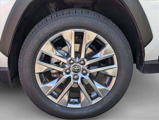 Used 2019 Toyota RAV4 XLE Premium w/ Cold Weather Package image 23