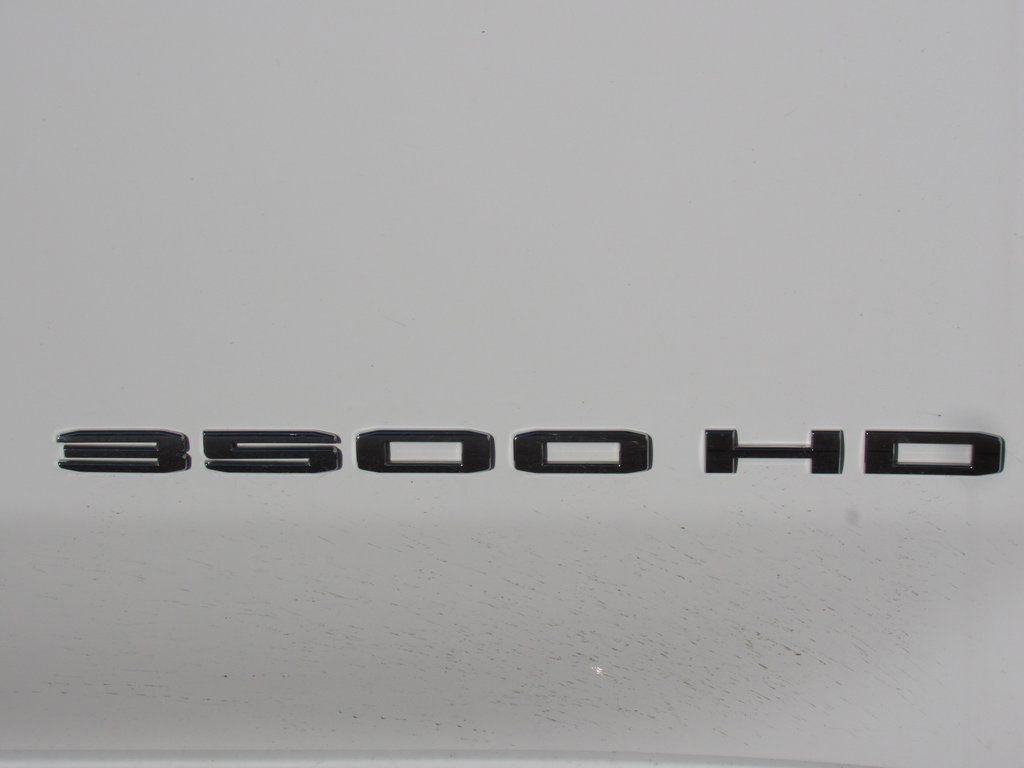 Used 2023 GMC Sierra 3500 SLT w/ SLT Premium Package AWD/4WD image 13