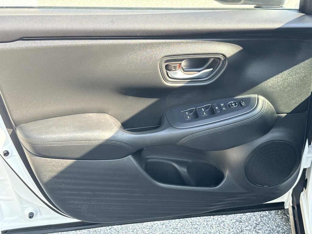 Certified 2024 Honda HR-V LX image 14
