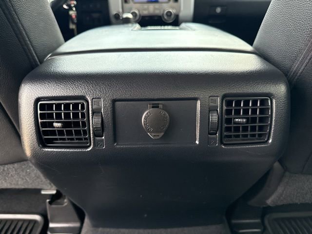 Used 2019 Toyota Tundra Limited w/ Limited Premium Package AWD/4WD image 17