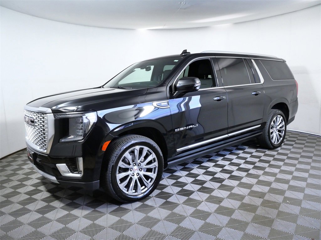 Used 2022 GMC Yukon XL Denali image 5