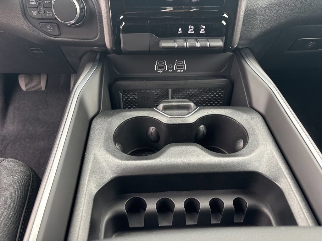 New 2026 RAM 1500 Big Horn AWD/4WD image 31