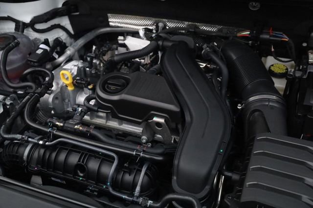 New 2026 Volkswagen Taos S image 21