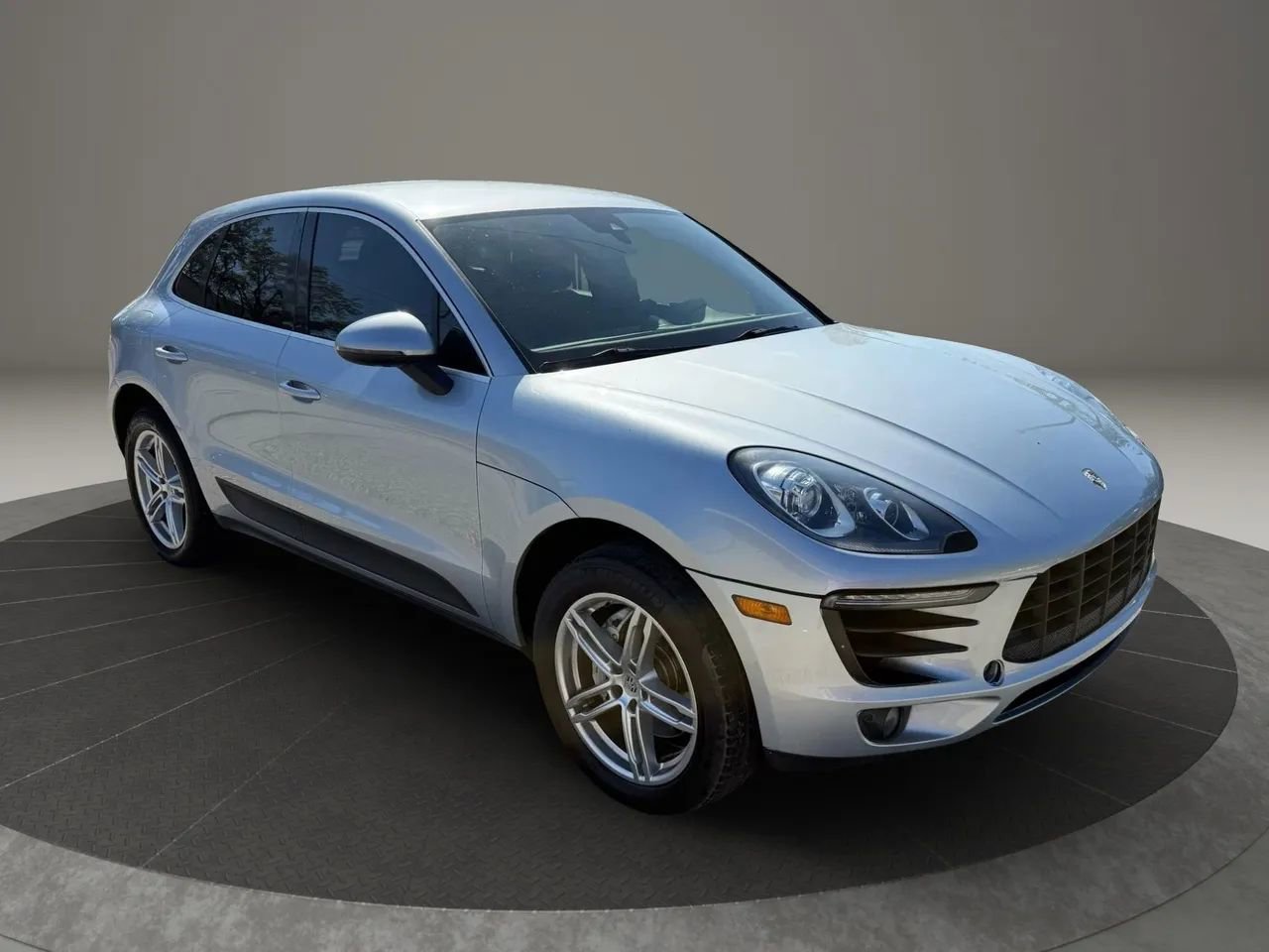 Used 2017 Porsche Macan S AWD/4WD image 7