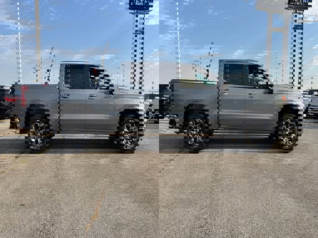 New 2026 Chevrolet Silverado 1500 LT image 7