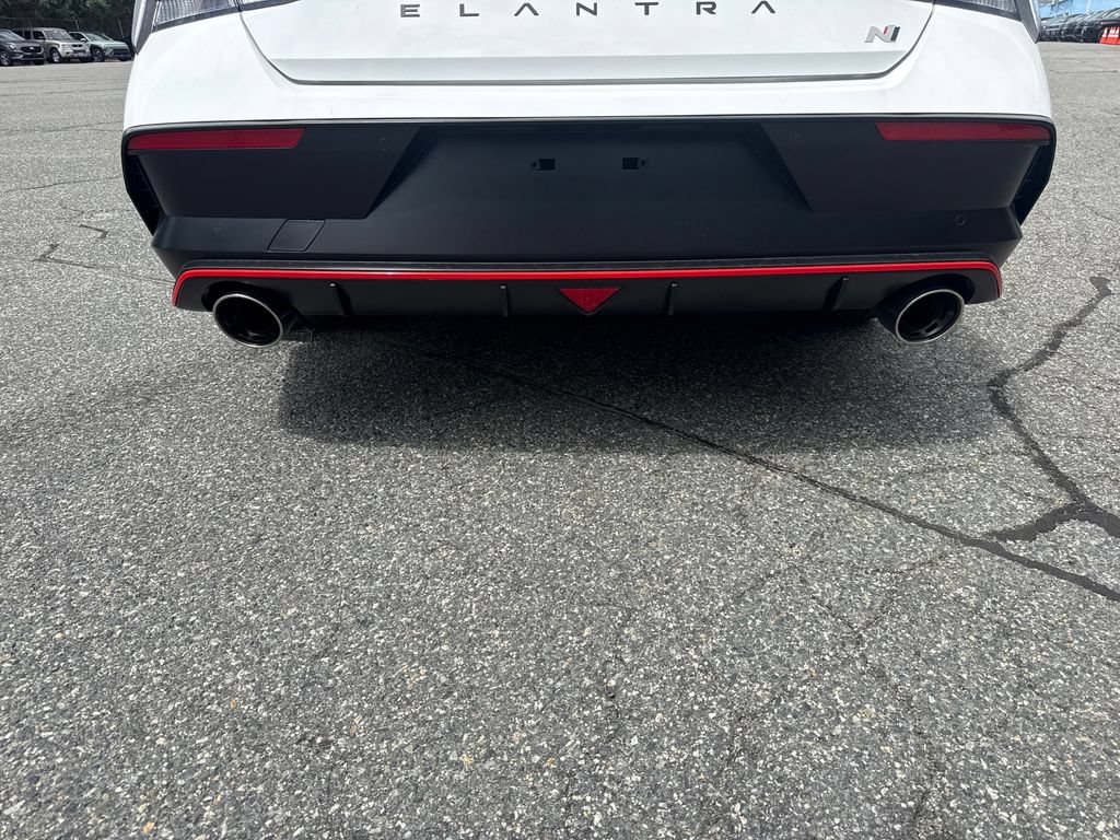 New 2026 Hyundai Elantra N FWD image 18