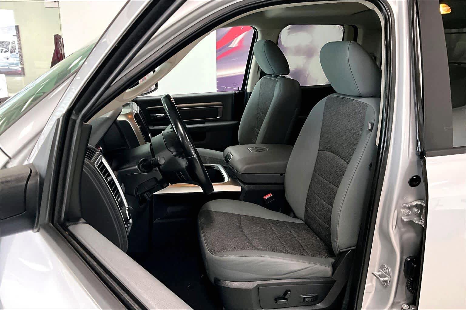 Used 2018 RAM 1500 Big Horn AWD/4WD image 10