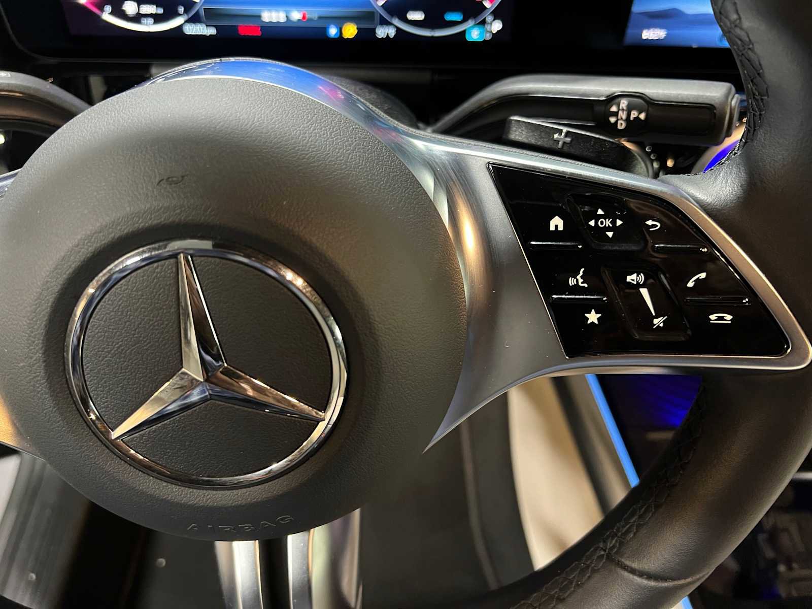 Used 2025 Mercedes-Benz GLA 250 4MATIC image 26