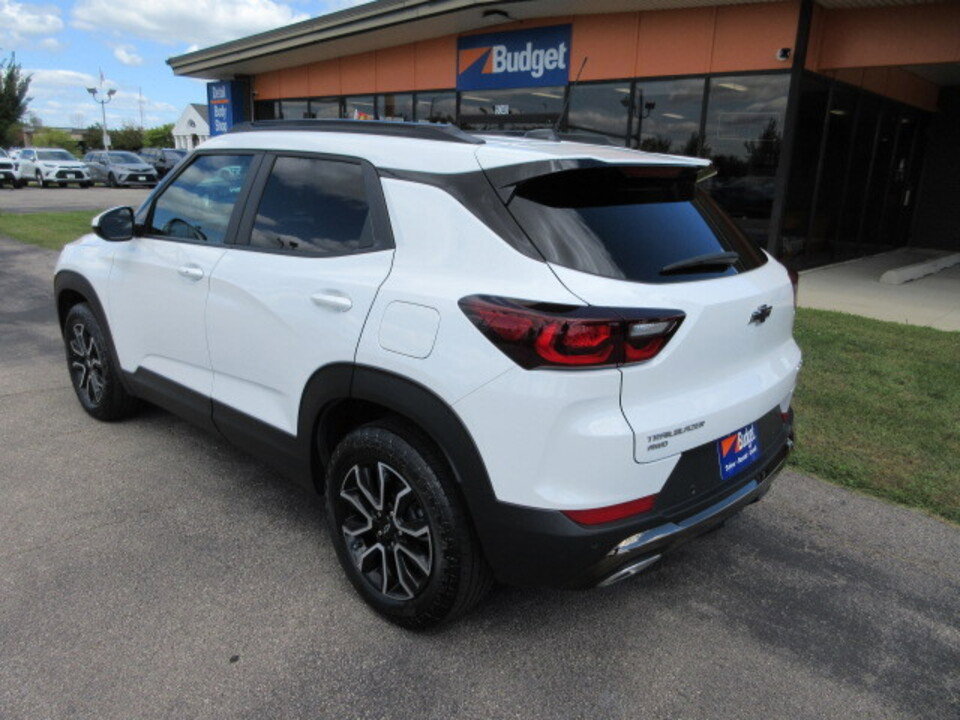 Used 2024 Chevrolet TrailBlazer ACTIV w/ Convenience Package image 3