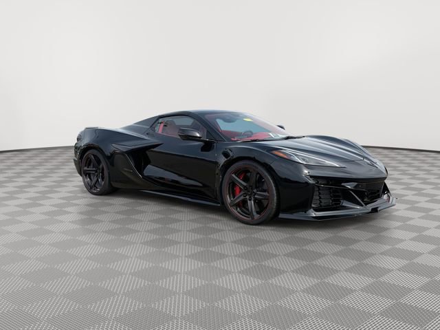 Used 2025 Chevrolet Corvette E-Ray w/ Stealth Interior Trim Package AWD/4WD image 13