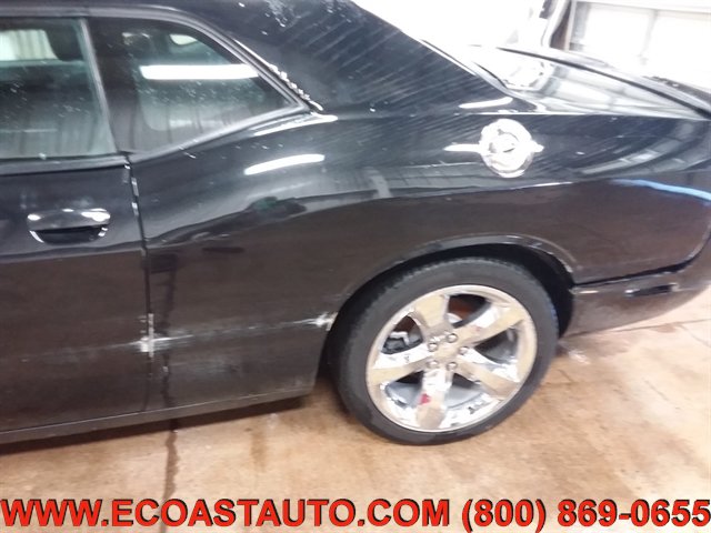 Used 2013 Dodge Challenger R/T Plus RWD image 17