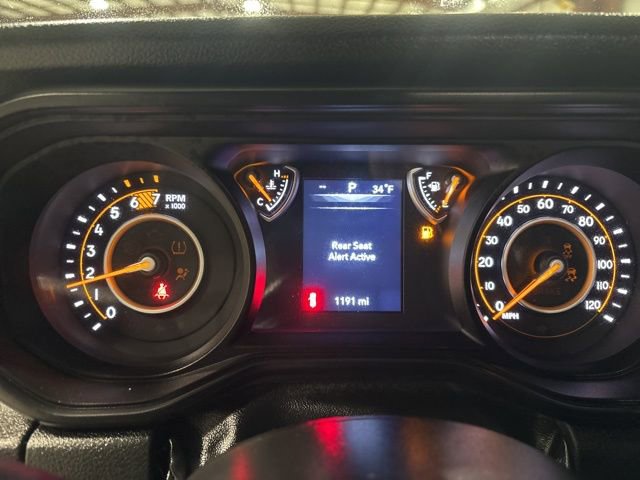 Used 2025 Jeep Wrangler Sport image 16