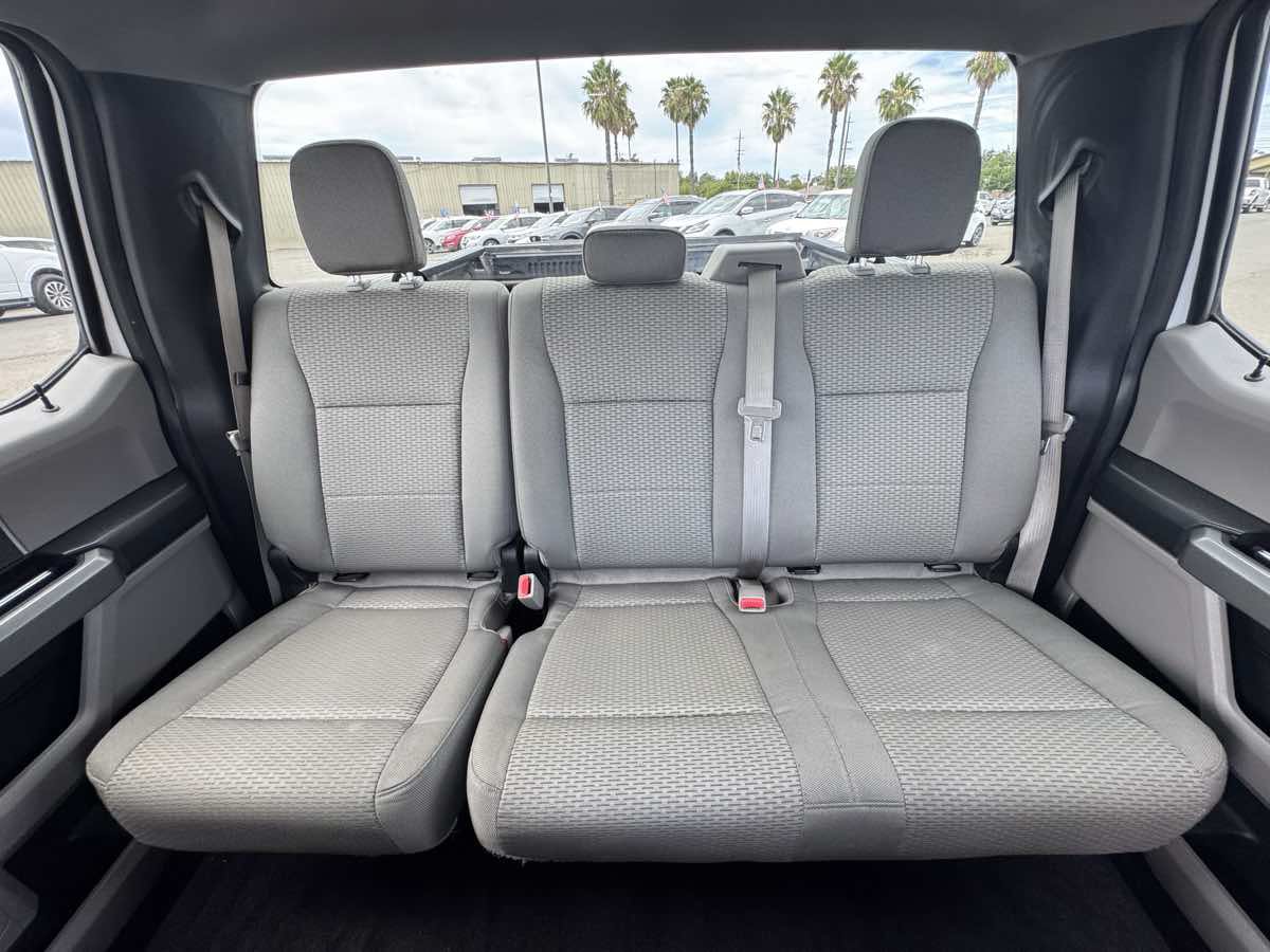 Used 2015 Ford F150 XLT RWD image 32