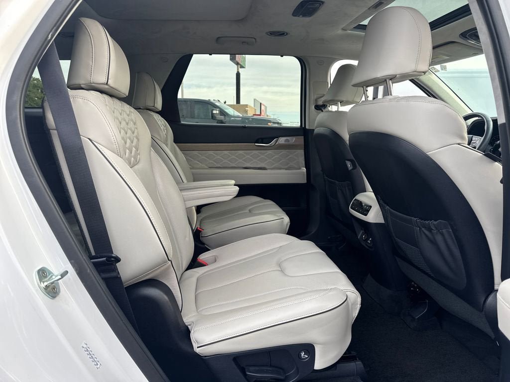 Used 2022 Hyundai Palisade Calligraphy w/ Cargo Package AWD/4WD image 11