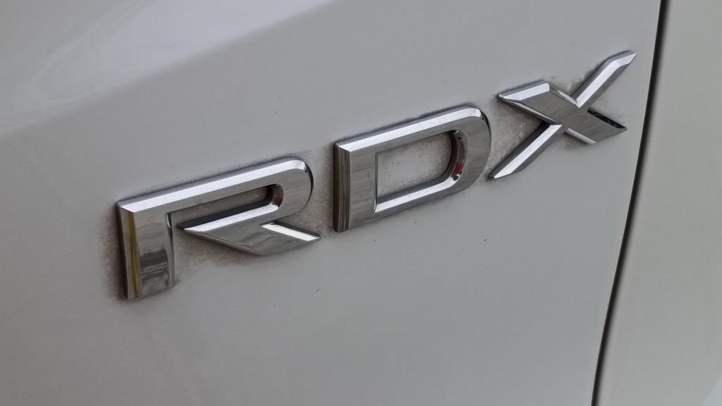 Used 2022 Acura RDX w/ Technology Package FWD image 11