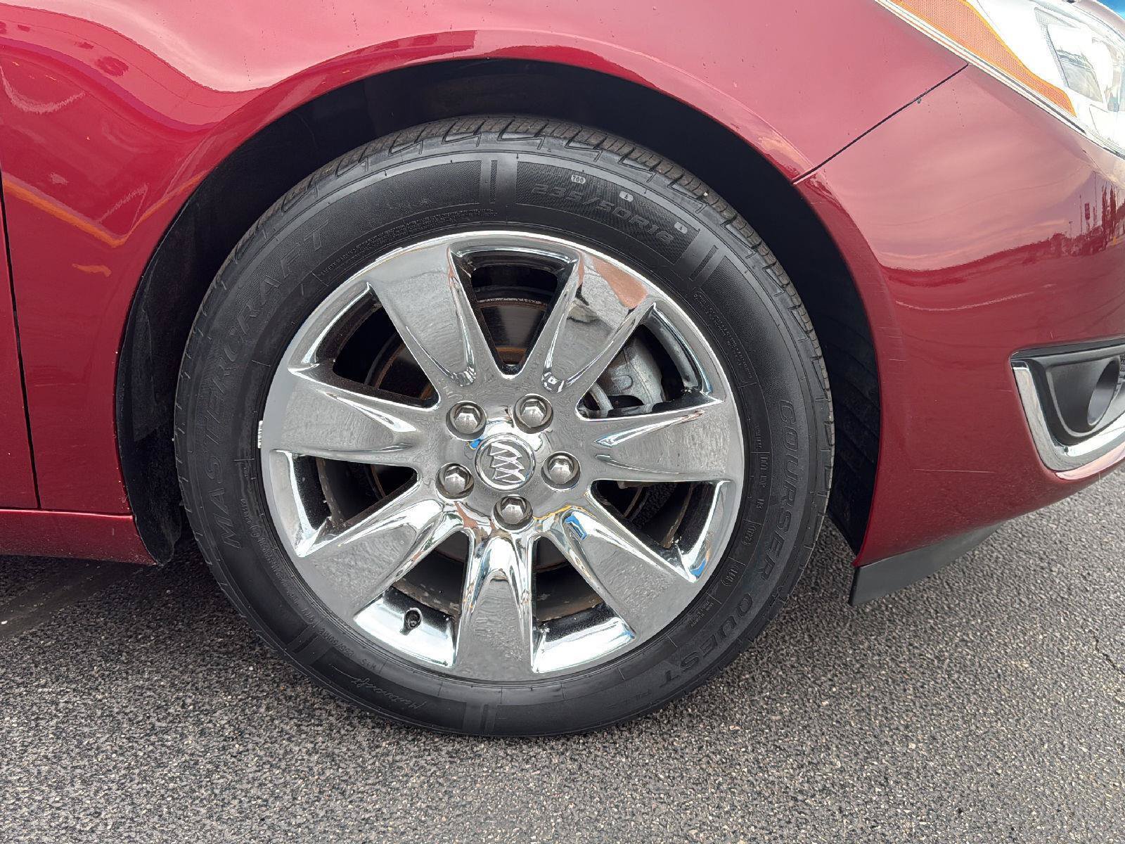 Used 2017 Buick Regal Premium w/ Driver Confidence Package #1 FWD image 34