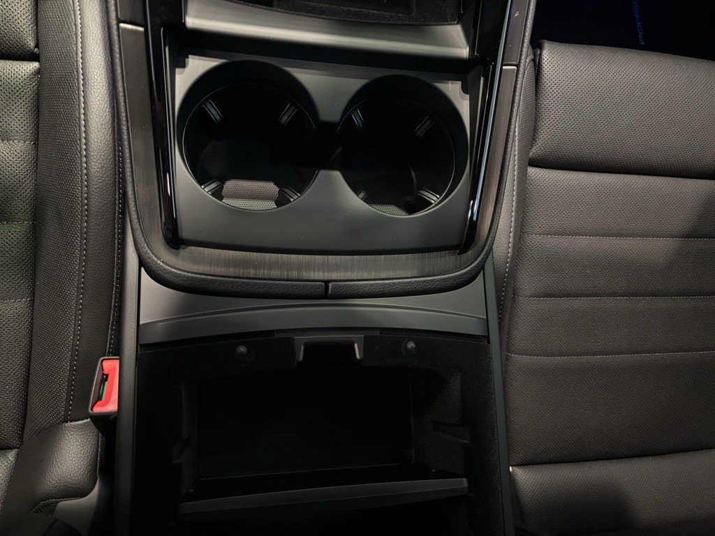 Certified 2026 Porsche Panamera RWD image 25