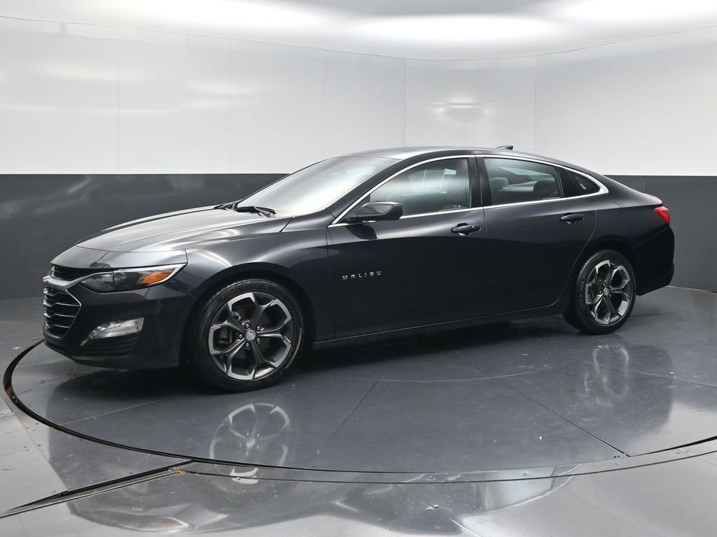 Used 2023 Chevrolet Malibu LT image 3