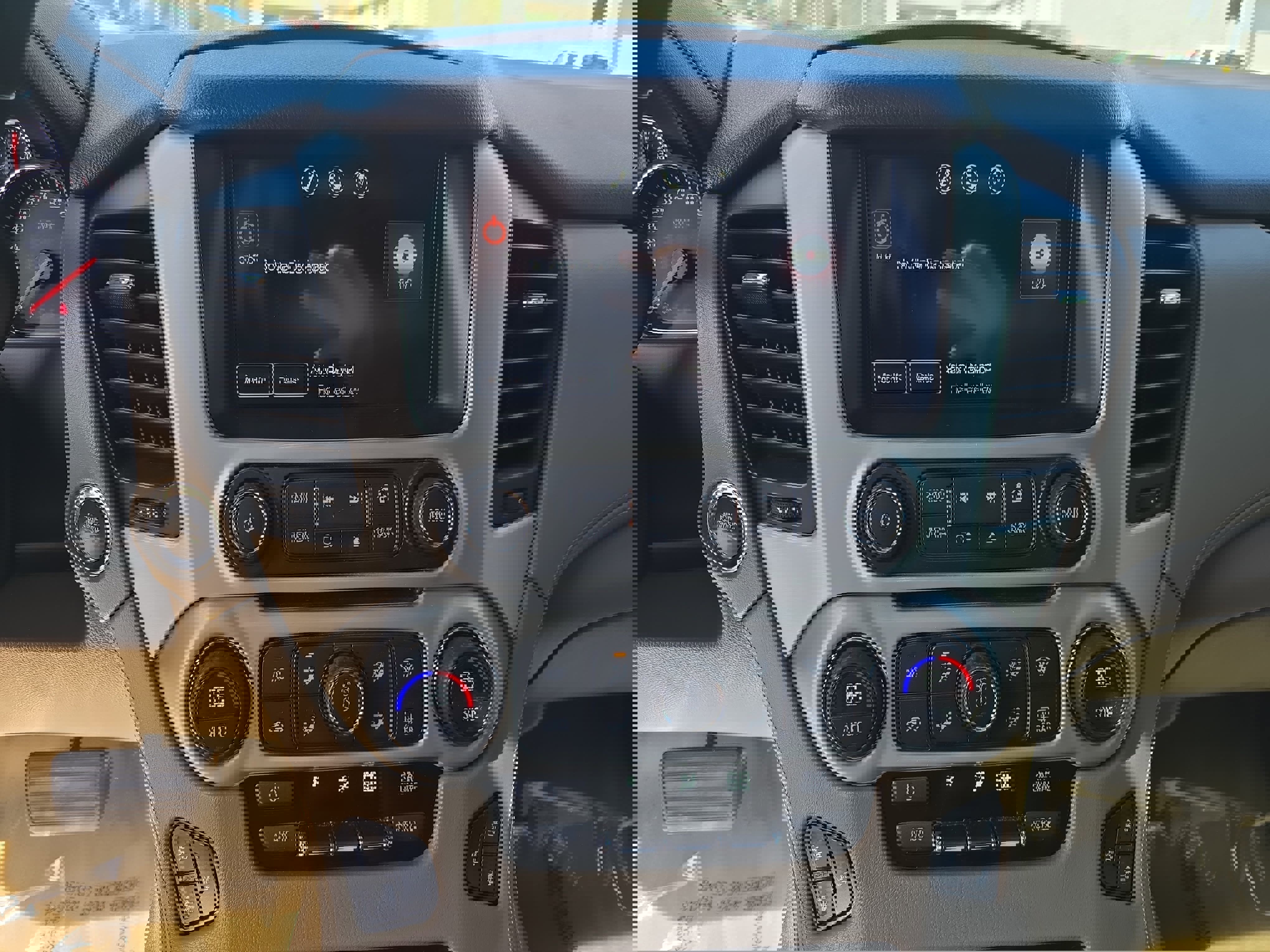 Used 2015 GMC Yukon XL SLT w/ Open Road Package image 22