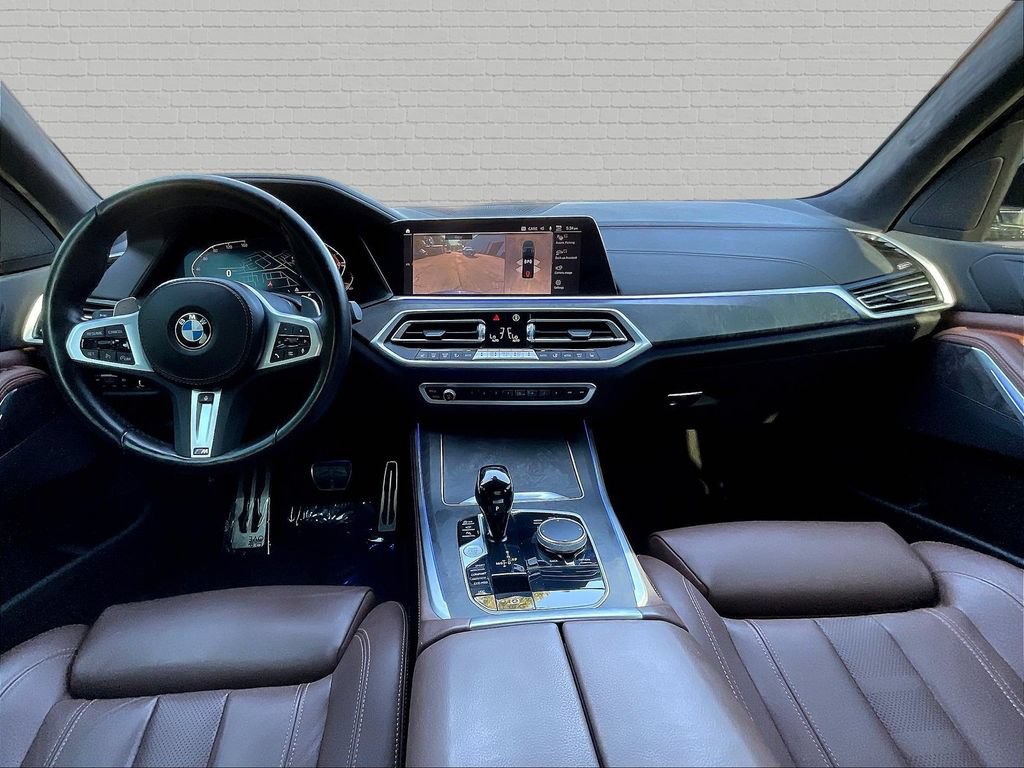 Used 2022 BMW X5 xDrive40i w/ M Sport Package AWD/4WD image 7