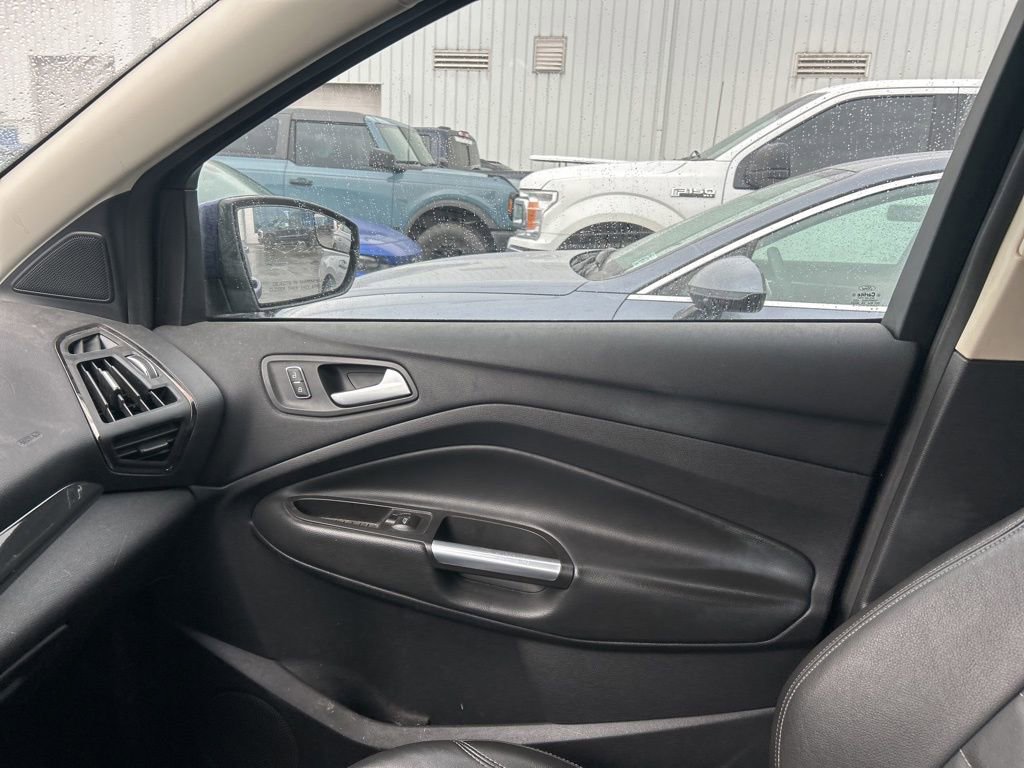 Used 2014 Ford Escape Titanium image 73