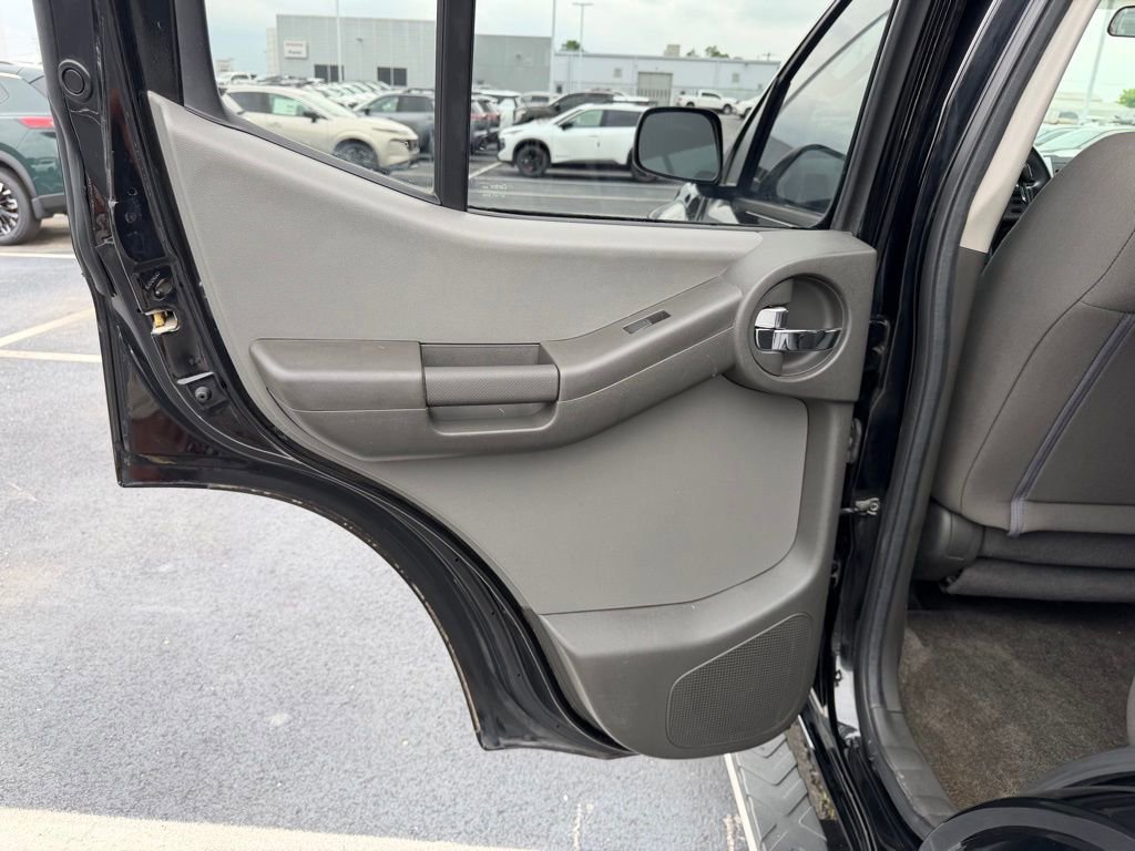 Used 2012 Nissan Xterra S w/ Value Package AWD/4WD image 16