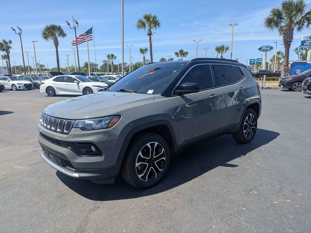 Used 2023 Jeep Compass Limited w/ Sun and Sound Group image 7