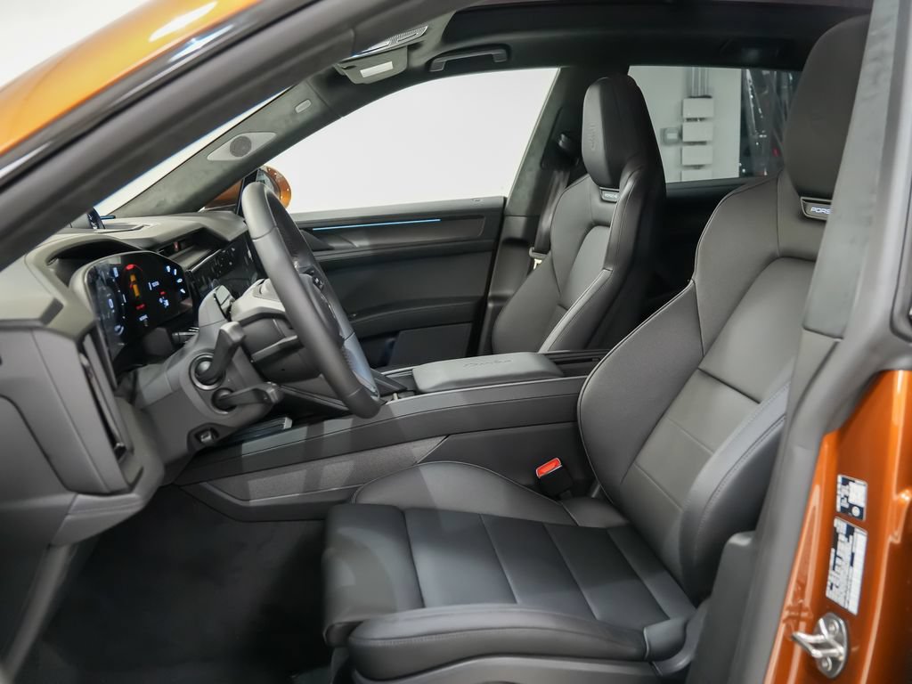 New 2026 Porsche Cayenne Turbo Electric AWD/4WD image 5