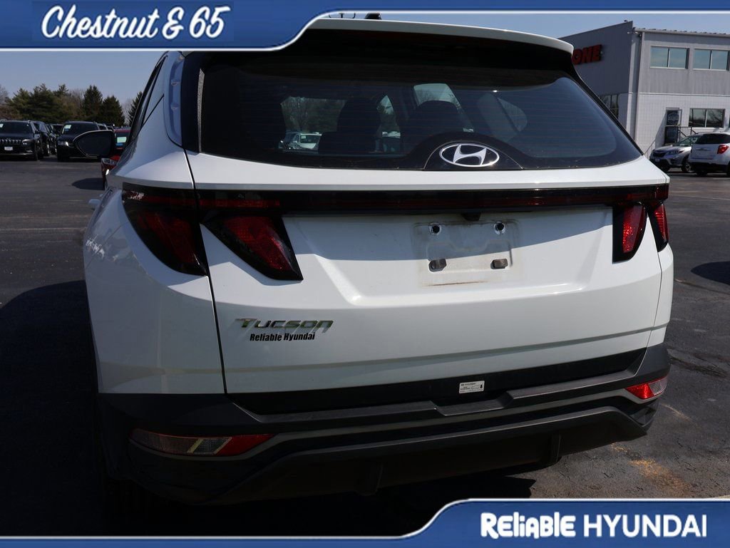 Used 2024 Hyundai Tucson SE image 15