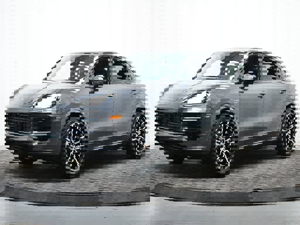 New 2026 Porsche Cayenne E-Hybrid