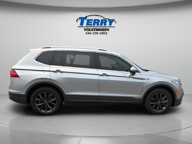 Certified 2023 Volkswagen Tiguan SE AWD/4WD image 1