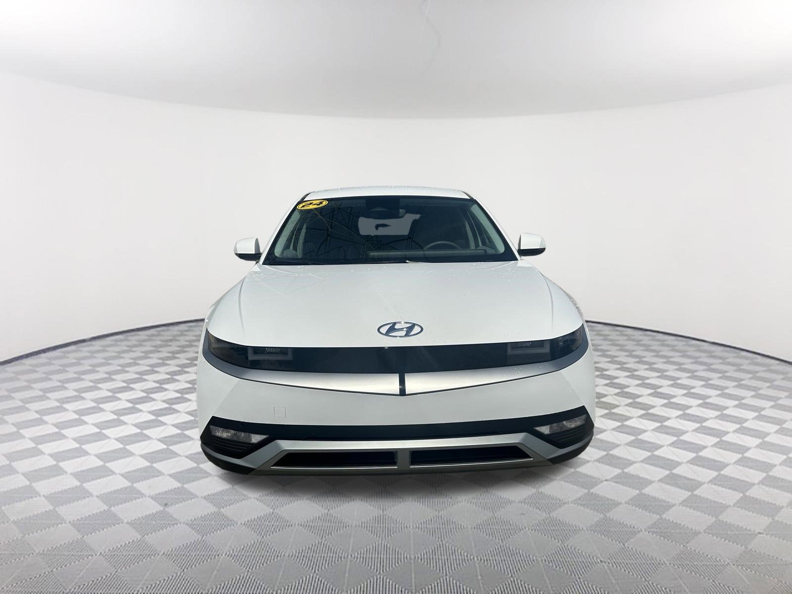 Used 2024 Hyundai Ioniq 5 SEL video 2