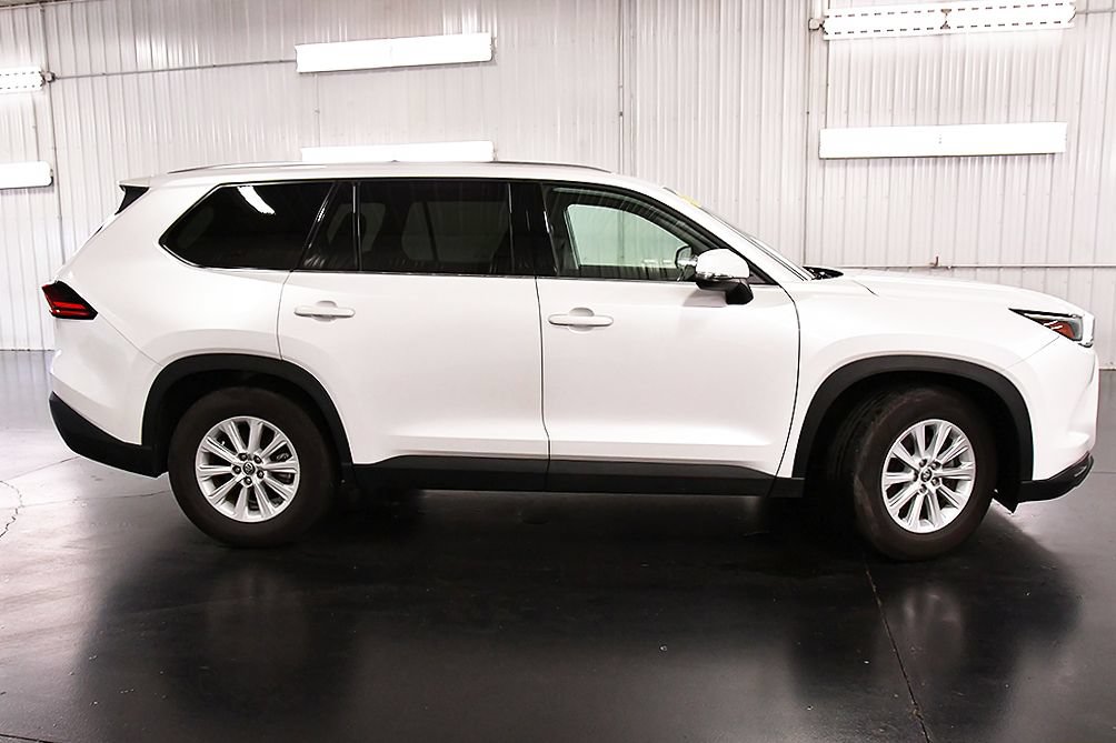 Used 2025 Toyota Grand Highlander AWD Hybrid image 8