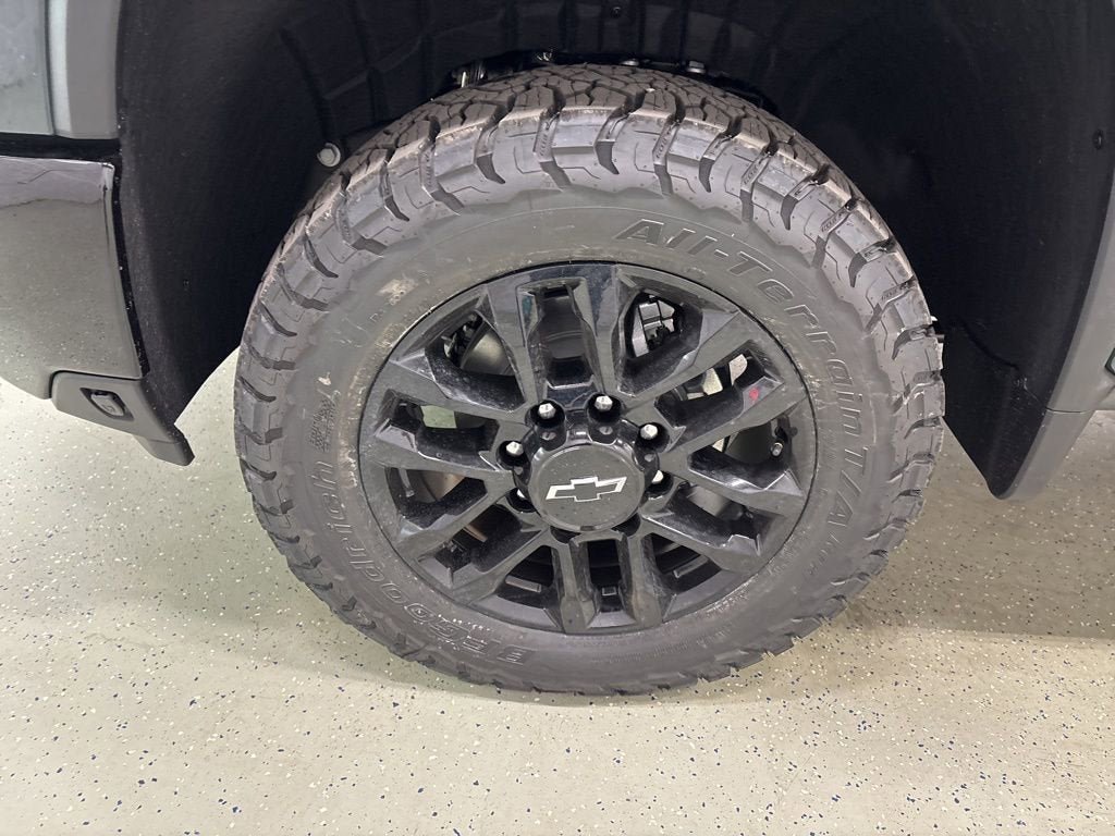New 2026 Chevrolet Silverado 2500 LTZ w/ LTZ Plus Package AWD/4WD image 12