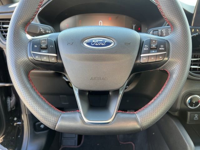 Used 2023 Ford Escape ST-Line image 19
