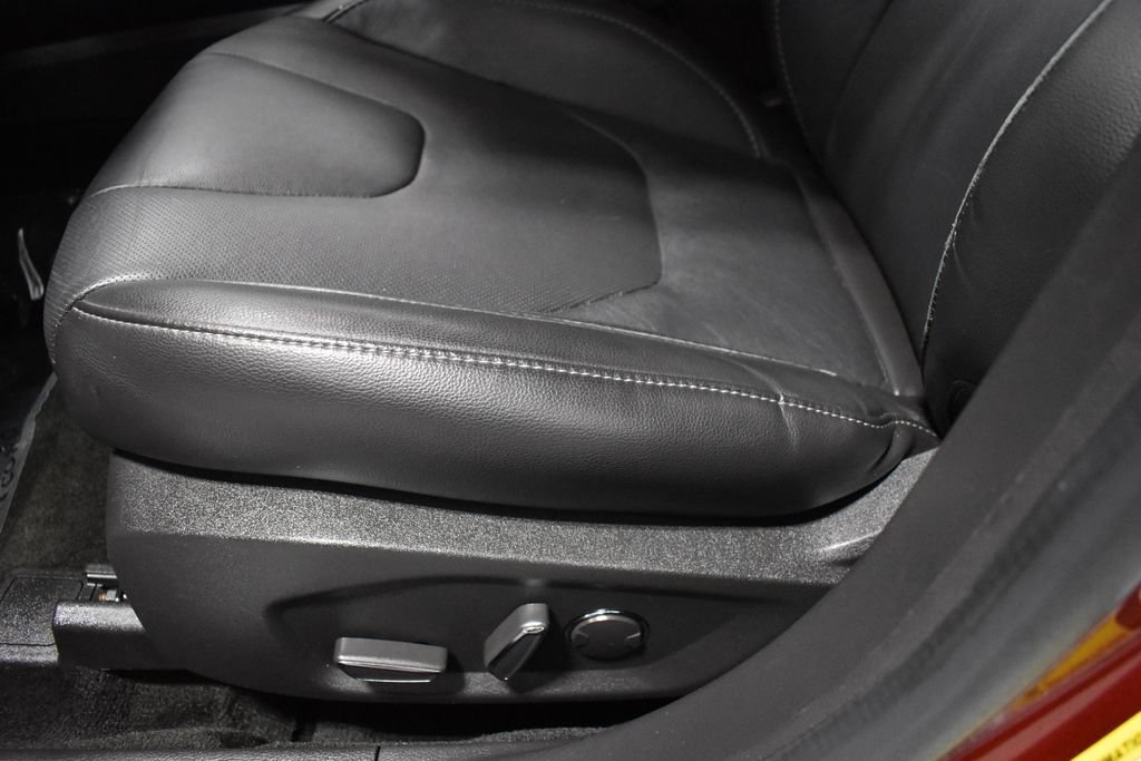 Used 2016 Ford Fusion Titanium FWD image 18