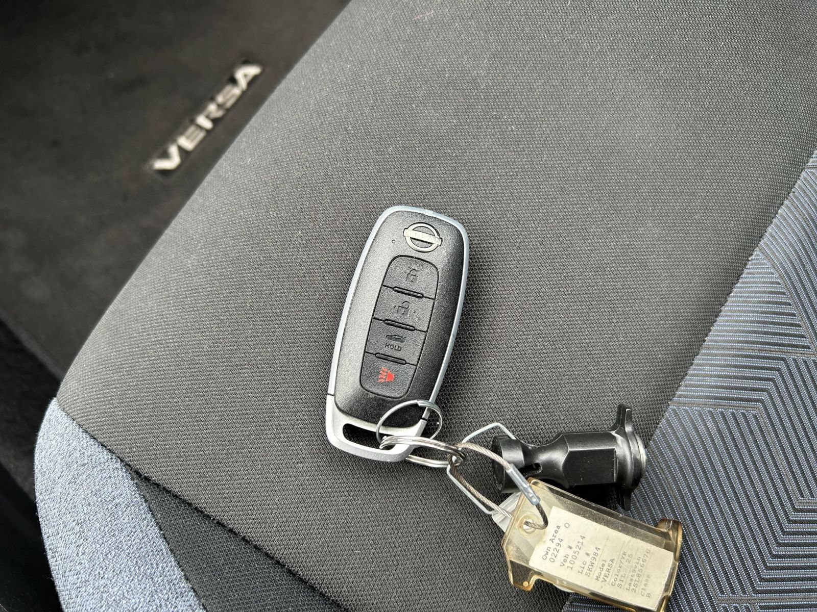 Used 2025 Nissan Versa SV FWD image 15