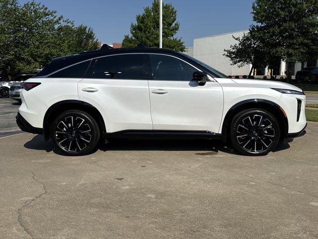 Used 2027 INFINITI QX65 Autograph w/ Cargo Package AWD/4WD image 2