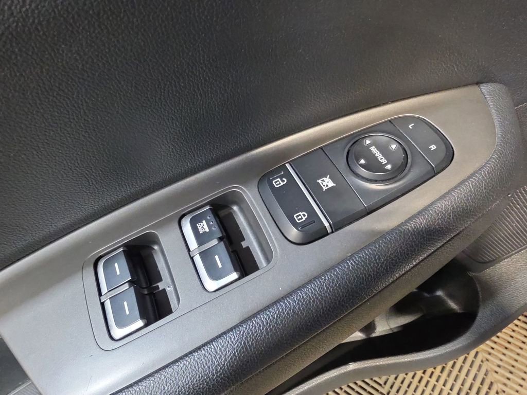 Used 2019 Kia Optima LX image 15