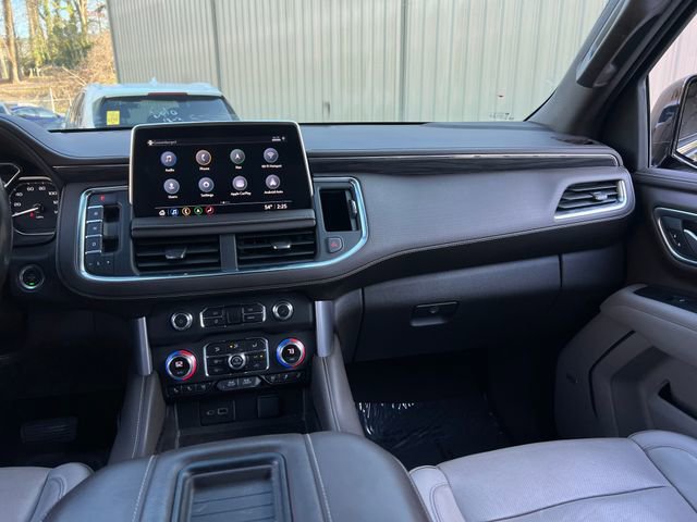 Used 2021 GMC Yukon SLT w/ SLT Premium Package image 16