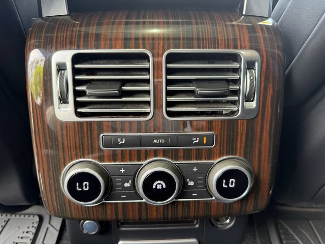 Used 2016 Land Rover Range Rover Supercharged AWD/4WD image 13