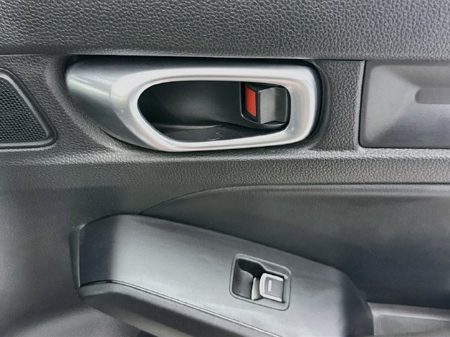 Used 2023 Honda Civic Sport image 28